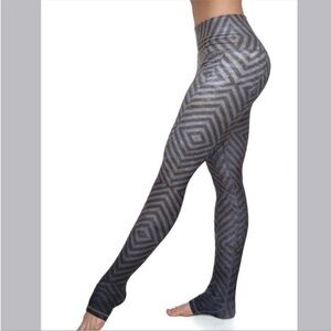Niyama Sol Mystic Endless Leggings Women’s Size Small